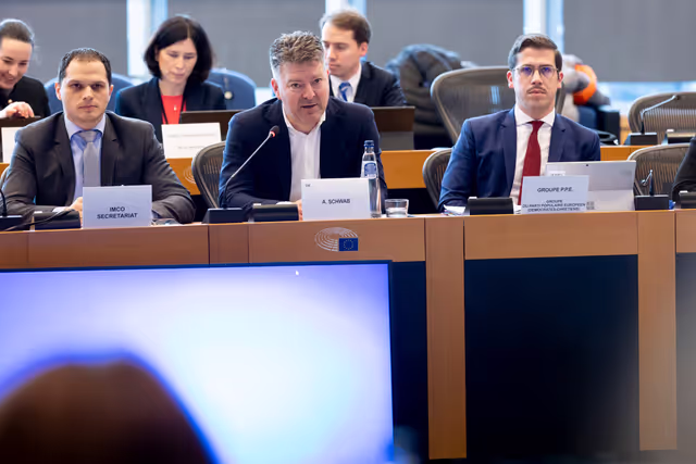 Foto 41: IMCO trilogue on Single Market Emergency Instrument (SMEI)
