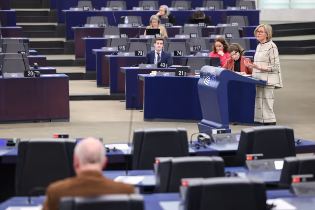 Fotografie 1: EP Plenary session - Instant payments in euro