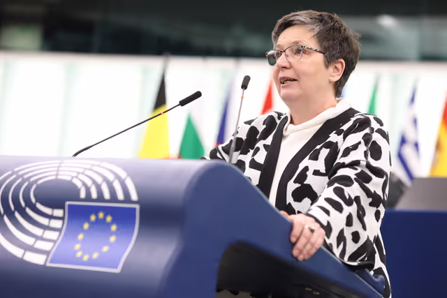 Foto 48: EP Plenary session.- Commission statement - EU2040 climate target