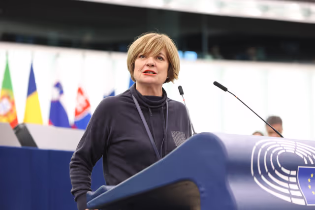 Foto 39: EP Plenary session - Commission statement - EU2040 climate target