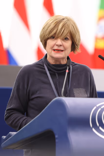 Foto 40: EP Plenary session - Commission statement - EU2040 climate target