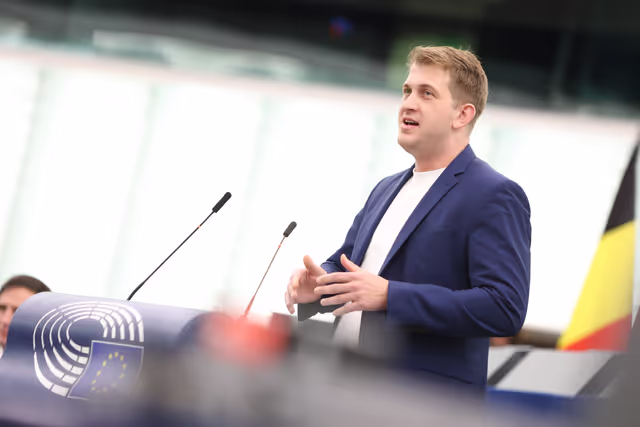 Foto 34: EP Plenary session - Commission statement - EU2040 climate target