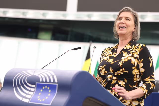 Foto 30: EP Plenary session - Commission statement - EU2040 climate target