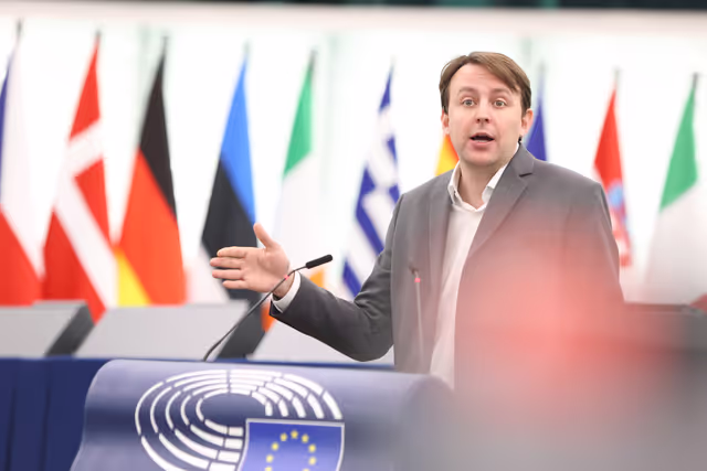 Foto 19: EP Plenary session - Commission statement - EU2040 climate target