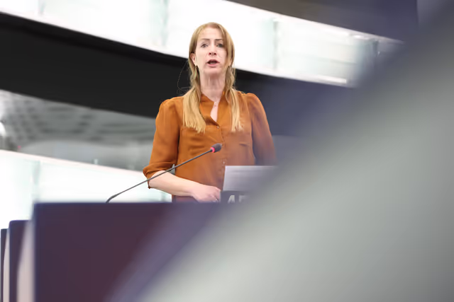 Foto 3: EP Plenary session - Commission statement - EU2040 climate target