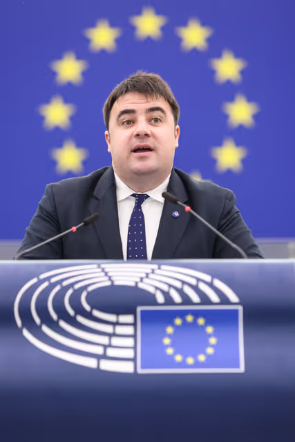 Fotografie 10: EP Plenary session - Oral question - Calling on the Council to take all necessary steps to reach an agreement on the European cross-border mechanism file and open negotiations with Parliament