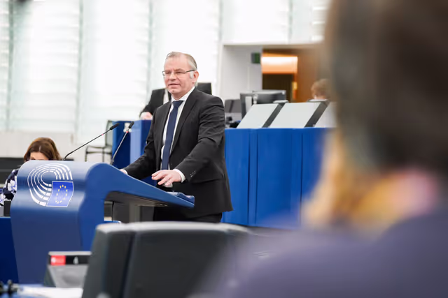 Photo 49: EP Plenary session - Council and Commission statements - Empowering farmers and rural communities - a dialogue towards sustainable and fairly rewarded EU agriculture