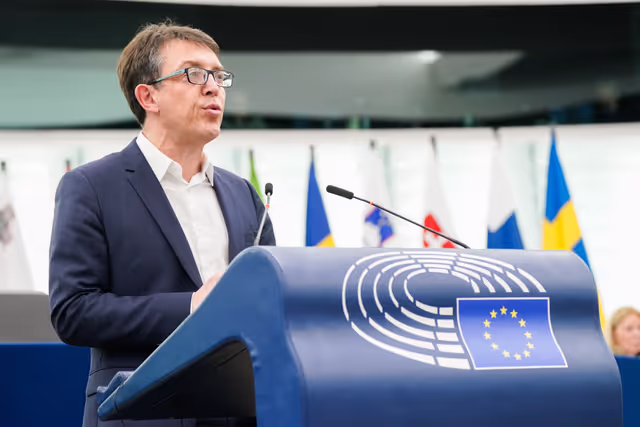 Photo 26: EP Plenary session - Council and Commission statements - Empowering farmers and rural communities - a dialogue towards sustainable and fairly rewarded EU agriculture