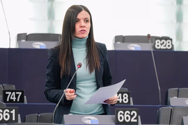 Photo 17: EP Plenary session - Council and Commission statements - Empowering farmers and rural communities - a dialogue towards sustainable and fairly rewarded EU agriculture