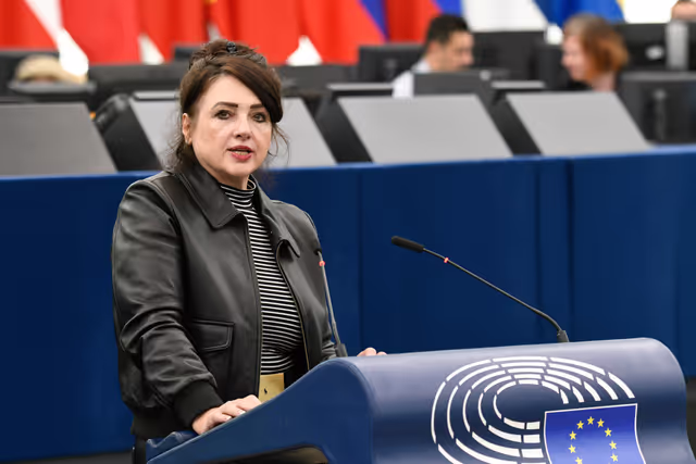 Foto 36: EP Plenary session - Implementation report on the EU LGBTIQ Equality Strategy 2020-2025