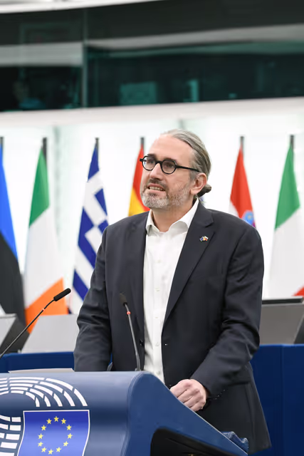 Foto 11: EP Plenary session - Implementation report on the EU LGBTIQ Equality Strategy 2020-2025