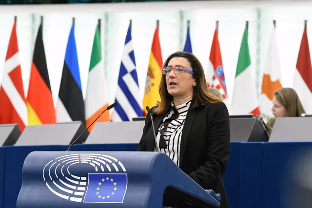 Foto 10: EP Plenary session - Implementation report on the EU LGBTIQ Equality Strategy 2020-2025