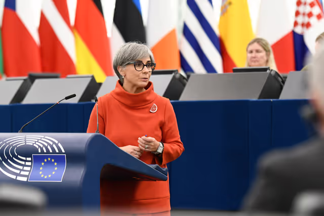 Foto 29: EP Plenary session - Implementation report on the EU LGBTIQ Equality Strategy 2020-2025