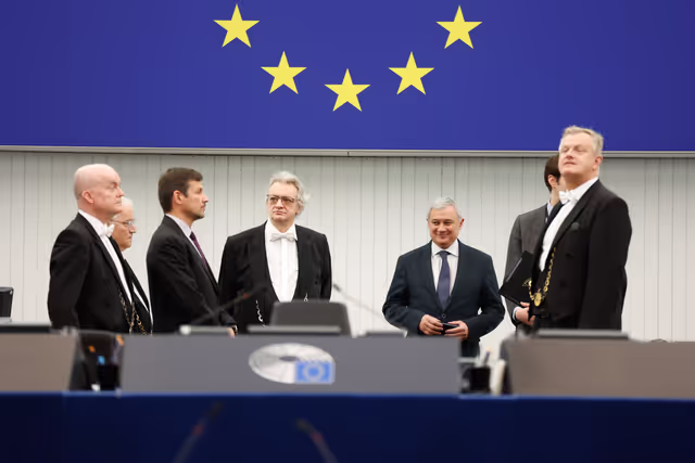 EP Plenary session - Commission statement - The case of Dentsu tracking and the lack of transparency of the European Commission with the tobacco industry