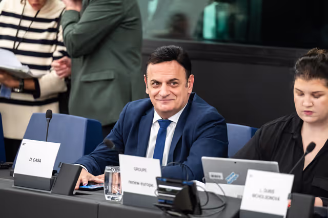 Fotografia 19: EMPL - Final trilogue on disability card