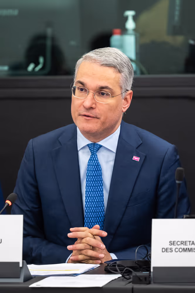 EMPL - Final trilogue on disability card