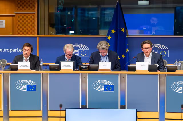 Φωτογραφία 5: FISC subcommittee meeting