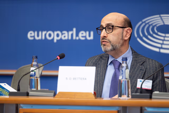 Photo 37: Article 17 TFEU - The importance of the Article 17 dialogue for raising awareness against disinformation and foreign interference as well as for achieving a high turnout at the European elections