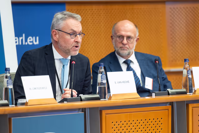 Photo 31: Article 17 TFEU - The importance of the Article 17 dialogue for raising awareness against disinformation and foreign interference as well as for achieving a high turnout at the European elections