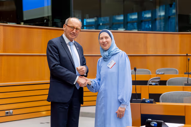 Photo 1: Article 17 TFEU - The importance of the Article 17 dialogue for raising awareness against disinformation and foreign interference as well as for achieving a high turnout at the European elections