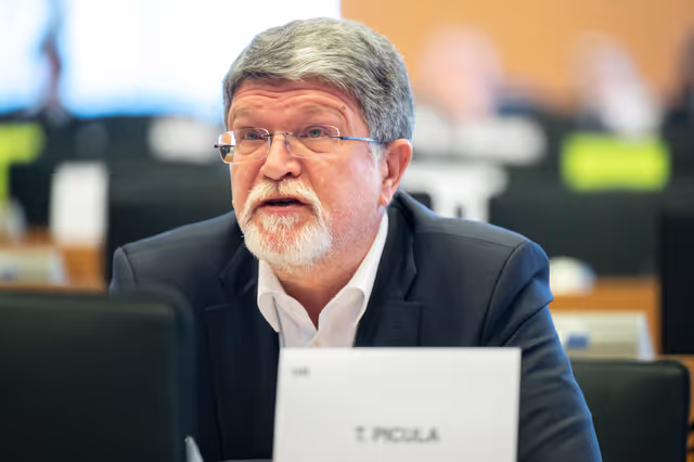 Φωτογραφία 9: AFET - Exchange of views with Hadja LAHBIB, Belgian Minister of Foreign Affairs