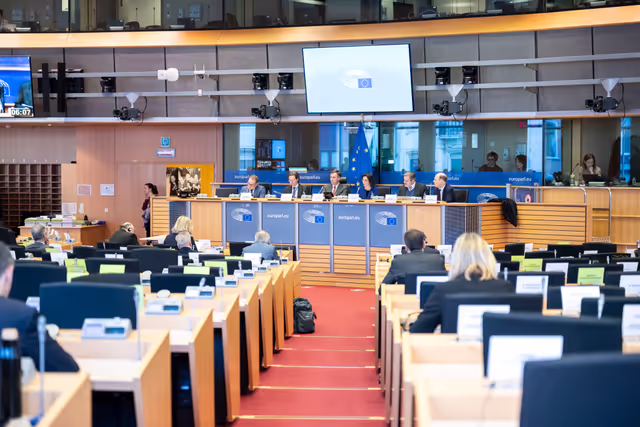 Φωτογραφία 17: AFET - Exchange of views with Hadja LAHBIB, Belgian Minister of Foreign Affairs