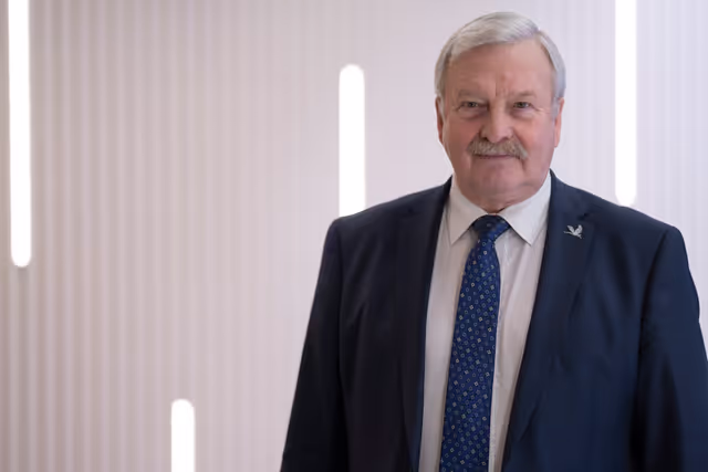 Zdjęcie 6: Bronis ROPE in the EP in Brussels