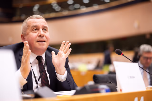 Photo 2 : AGRI Committee meeting