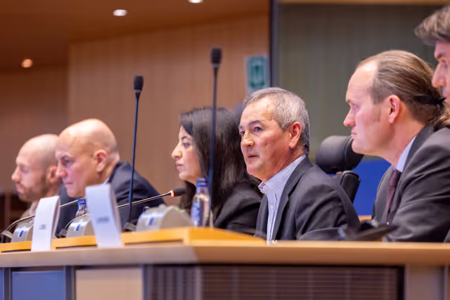 Photo 13: TRAN Committee meeting .Workshop on The suitability of existing post and parcel delivery legislation