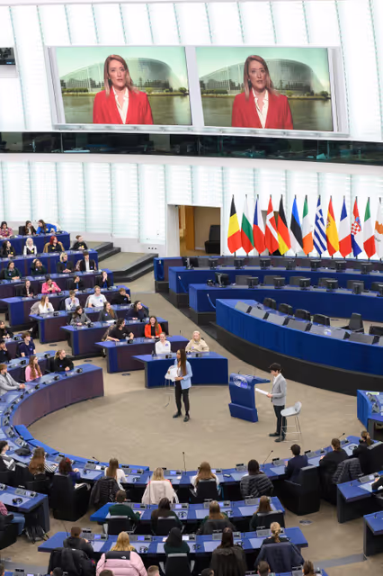 Φωτογραφία 19: Euroscola
