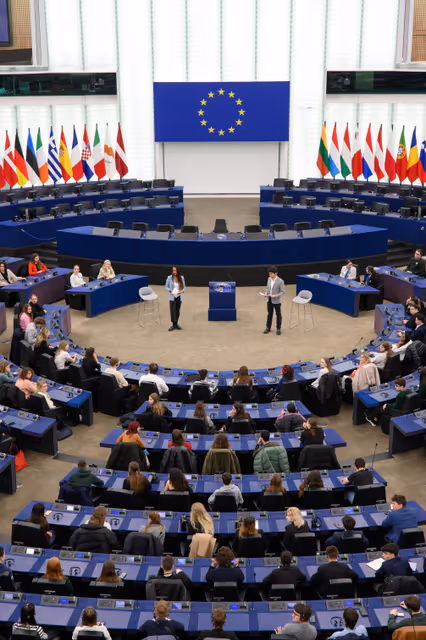 Φωτογραφία 2: Euroscola