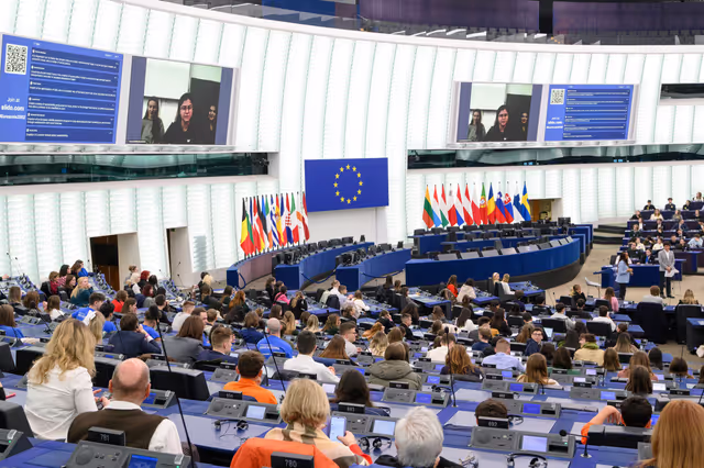 Photo 42 : Euroscola