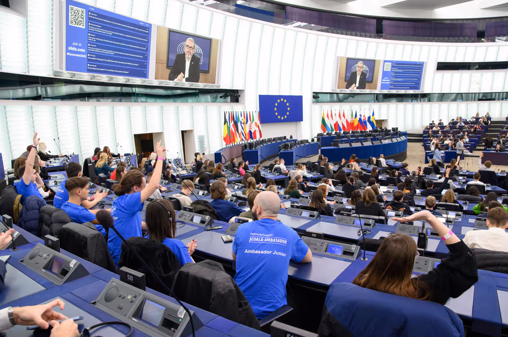 Euroscola