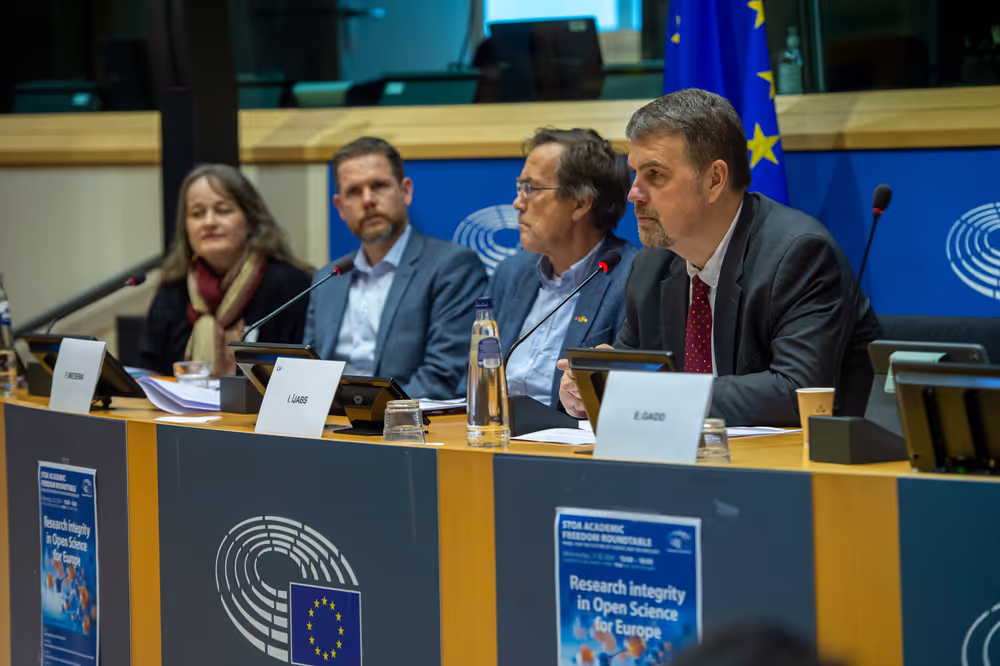 STOA Academic Freedom Roundtable ‘ Research Integrity in Open Science for Europe ’