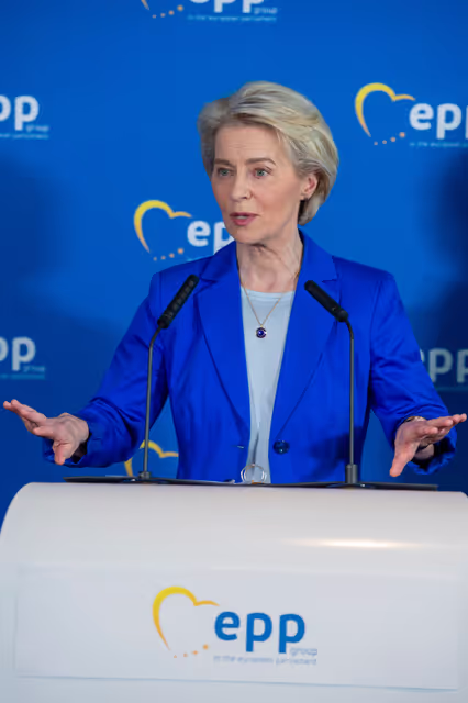 Fotografi 8: EPP Press conference with Ursula von der LEYEN, President of the European Commission and Manfred WEBER