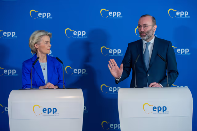 Fotografi 3: EPP Press conference with Ursula von der LEYEN, President of the European Commission and Manfred WEBER
