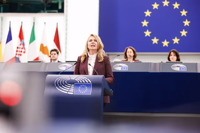 Photo 31: EP Plenary session - Debate on Driving licences