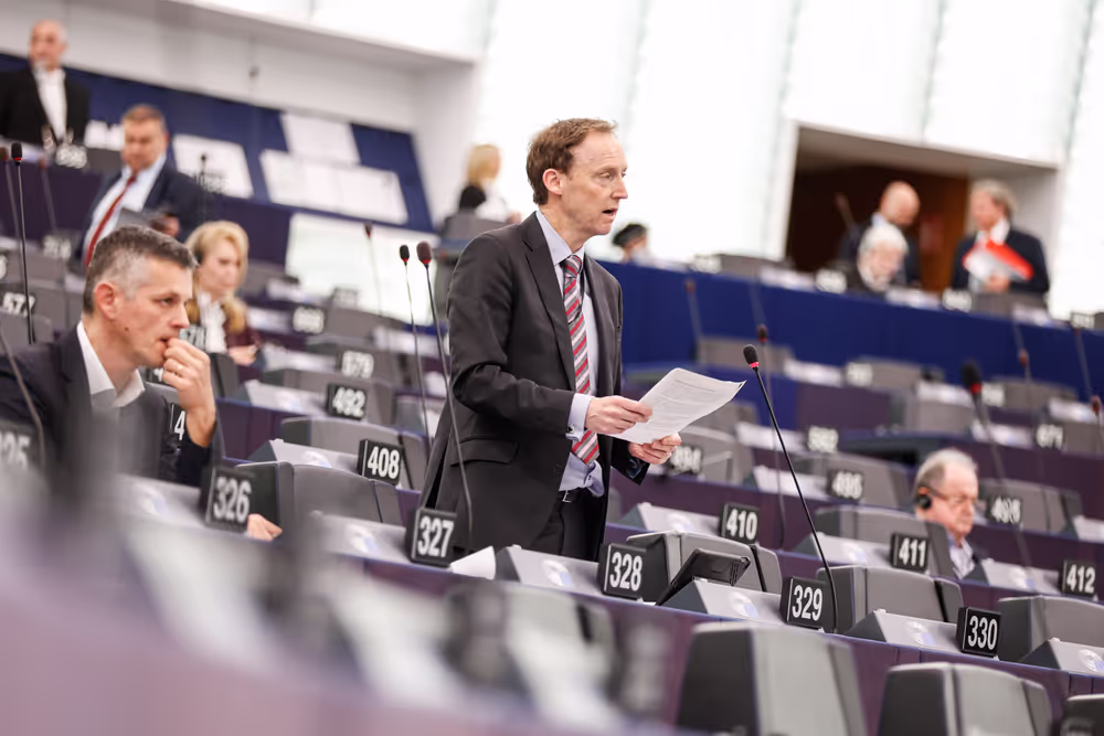 EP Plenary session - Debate on Driving licences