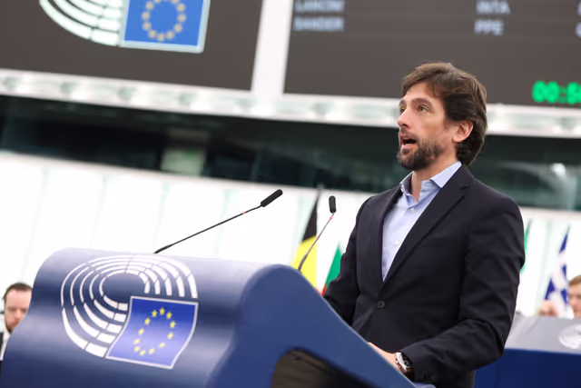 Fotografia 45: EP Plenary session - Debate - Geographical Indications for wine, spirit drinks and agricultural products