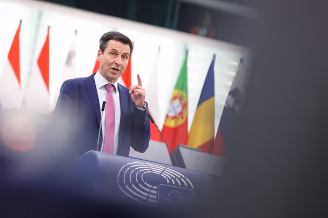 Fotografia 18: EP Plenary session - Debate - Geographical Indications for wine, spirit drinks and agricultural products