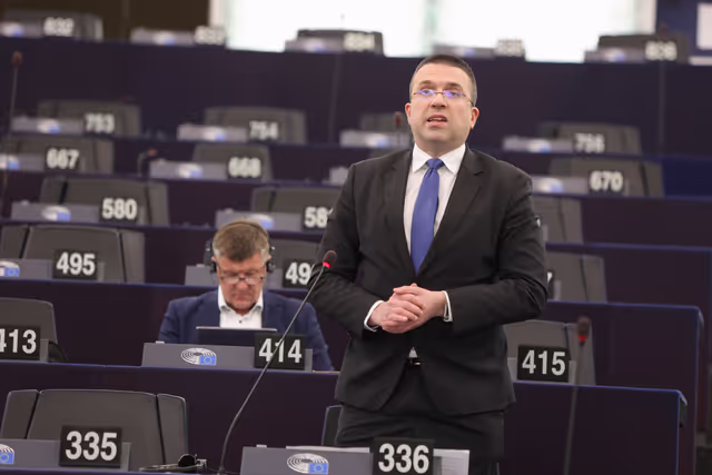 Fotografia 5: EP Plenary session - Debate - Geographical Indications for wine, spirit drinks and agricultural products
