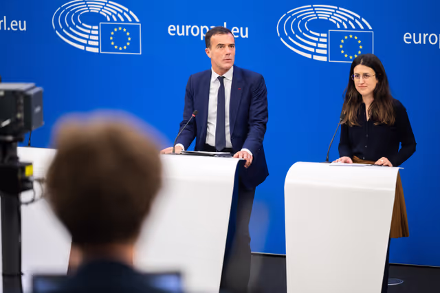 Fotagrafa 1: Press conference on The Final vote on Transparency and targeting of political advertising