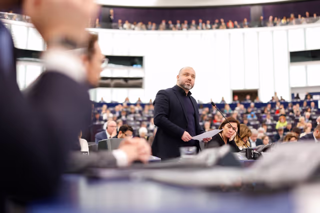 Foto 9: EP Plenary session - Address by Yulia Navalnaya