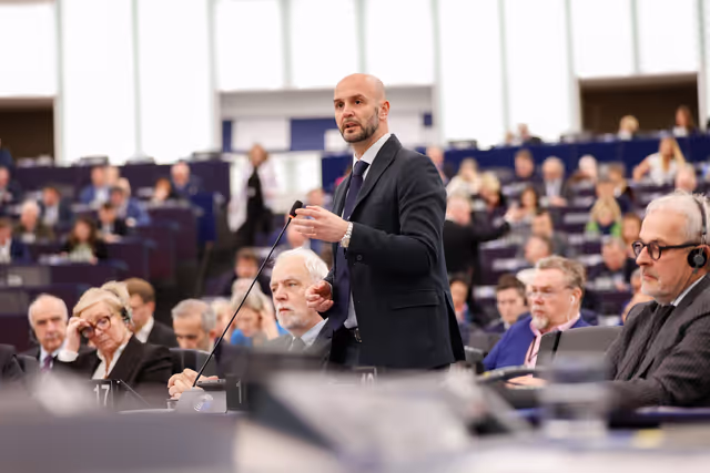 Foto 11: EP Plenary session - Address by Yulia Navalnaya