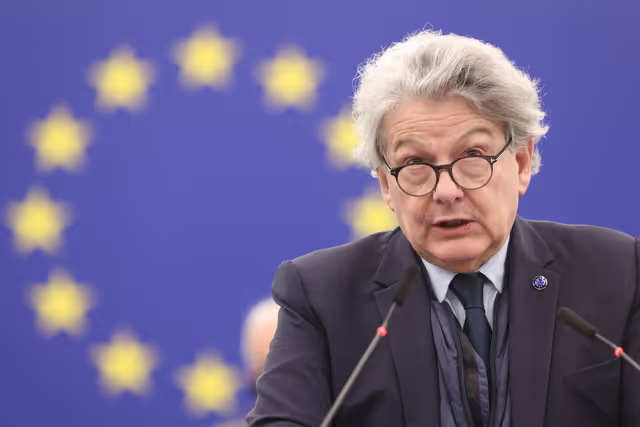 Foto 32: EP Plenary session - Rule 162 - Regaining our competitive edge - a prosperous EU in a fragmented global economy