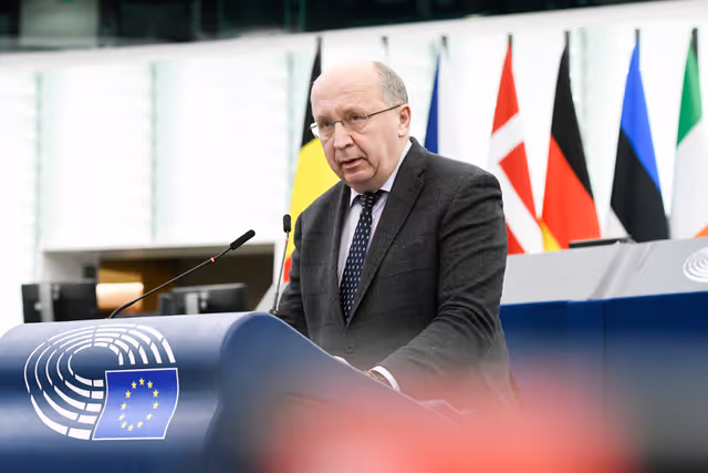 Fotografie 33: EP Plenary session - Deepening EU integration in view of future enlargement