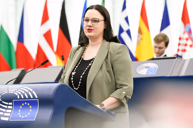 Fotografie 28: EP Plenary session - Deepening EU integration in view of future enlargement