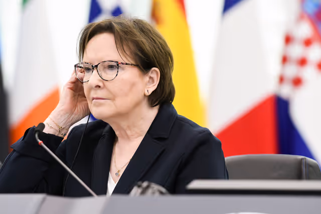 Fotografie 21: EP Plenary session - Deepening EU integration in view of future enlargement