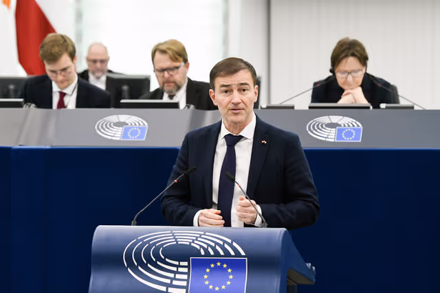 Fotografie 10: EP Plenary session - Deepening EU integration in view of future enlargement