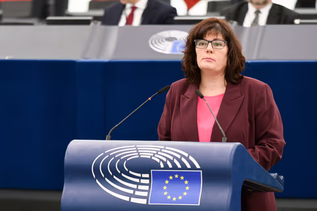 Φωτογραφία 17: EP Plenary session - Data collection and sharing relating to short-term accommodation rental services